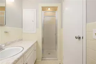 401 Bellevue Ave, Newport, RI 02840 - Photo 23