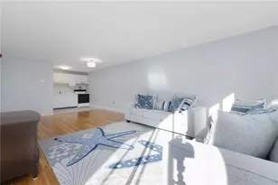 401 Bellevue Ave, Newport, RI 02840 - Photo 7