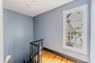 111 Waverly St, Providence, RI 02907 - Photo 15