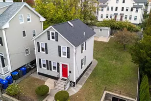 240 Power St, Providence, RI 02906 - Photo 1