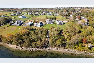 45 Sea Spray Drive, Portsmouth, RI 02871 - Photo 5