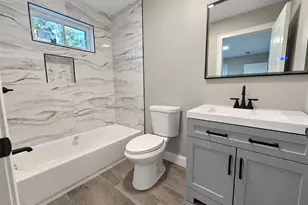 164 Magnolia St, Providence, RI 02909 - Photo 11