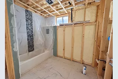 72 Roanoke Street, Providence, RI 02908 - Photo 31