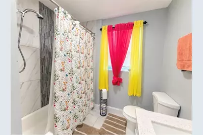 72 Roanoke Street, Providence, RI 02908 - Photo 15