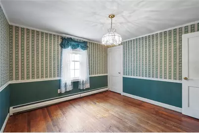 108 Falcon Avenue, Warwick, RI 02888 - Photo 5