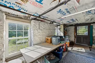 826 Mooresfield Rd, South Kingstown, RI 02879 - Photo 35