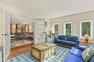 826 Mooresfield Rd, South Kingstown, RI 02879 - Photo 17