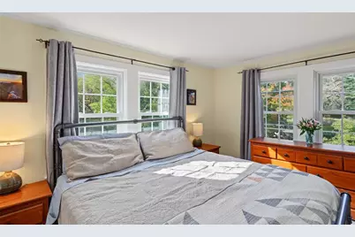 826 Mooresfield Road, South Kingstown, RI 02879 - Photo 23