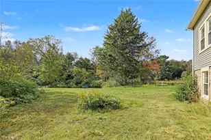826 Mooresfield Rd, South Kingstown, RI 02879 - Photo 45