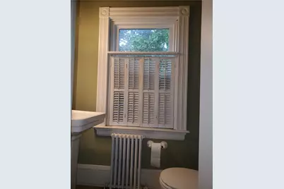 135 Roger Williams Avenue, Providence, RI 02907 - Photo 9