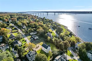 86 Spanker St, Jamestown, RI 02835 - Photo 15
