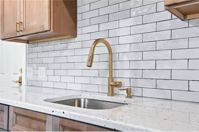 230 Unit Street, Providence, RI 02909 - Photo 7