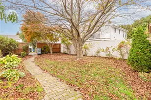 62 Beacon St, Cranston, RI 02910 - Photo 3
