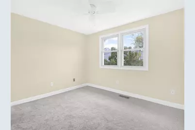62 Beacon Street, Cranston, RI 02910 - Photo 31
