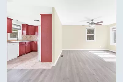 62 Beacon Street, Cranston, RI 02910 - Photo 27