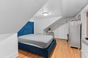 28 Englewood Ave, Pawtucket, RI 02860 - Photo 19