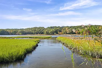 74 Circuit Drive, Narragansett, RI 02882 - Photo 5