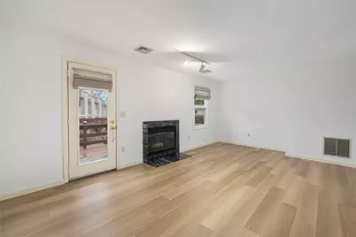1603 Plainfield Pike #E7, Johnston, RI 02919 - Photo 11
