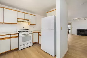1603 Plainfield Pike, Johnston, RI 02919 - Photo 7