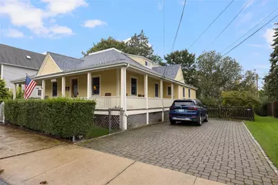 21 Vaughan Avenue #2, Newport, RI 02840 - Photo 1