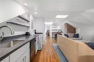 21 Vaughan Ave, Newport, RI 02840 - Photo 3