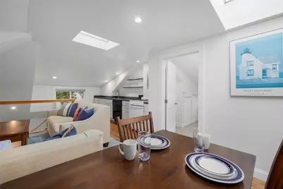 21 Vaughan Avenue #2, Newport, RI 02840 - Photo 9