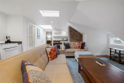 21 Vaughan Avenue #2, Newport, RI 02840 - Photo 7