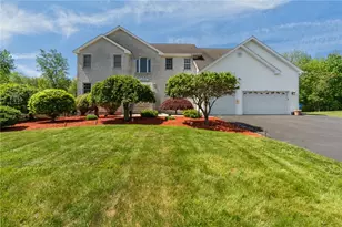 38 Steeple Ln, Lincoln, RI 02865 - Photo 1