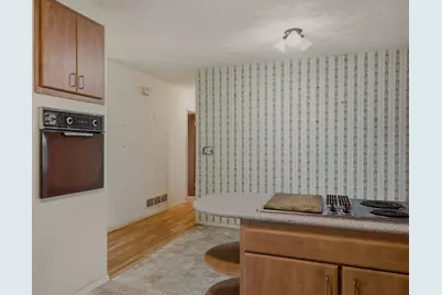 15 Squantum Drive, Middletown, RI 02842 - Photo 11
