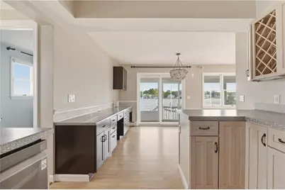 507 County Road, Barrington, RI 02806 - Photo 15