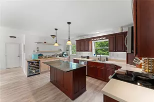 39 Moonlight Dr, Westerly, RI 02891 - Photo 9