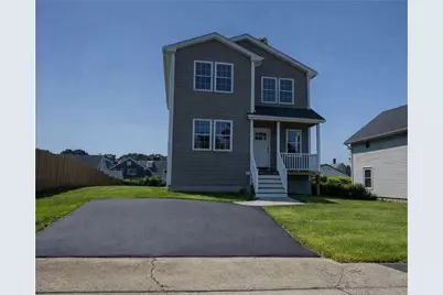 27 Hoppin Avenue, East Providence, RI 02915 - Photo 1