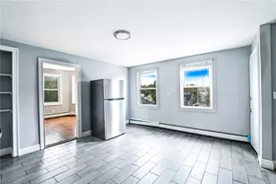 47 Luna St, Providence, RI 02904 - Photo 15