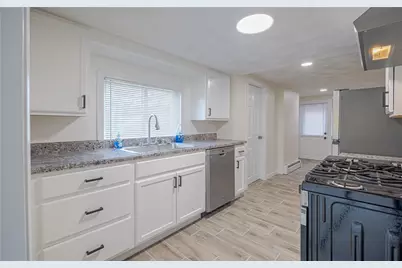 10 Totem Pole Trail, Smithfield, RI 02917 - Photo 7