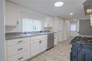 10 Totem Pole Trail, Smithfield, RI 02917 - Photo 7