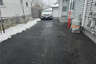 28 Privet St, Pawtucket, RI 02860 - Photo 3