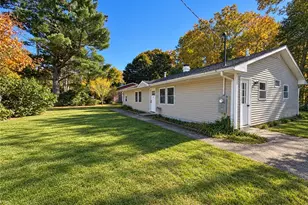 3 Abbey Ln, Foster, RI 02825 - Photo 1