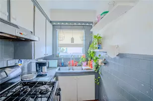 42 Garfield St, North Providence, RI 02904 - Photo 13