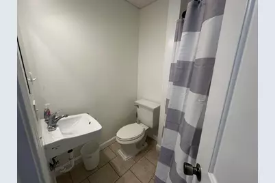 580 Thames Street #B203, Newport, RI 02840 - Photo 7