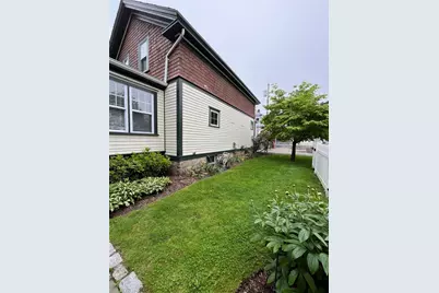 9 Potter Street, Newport, RI 02840 - Photo 21