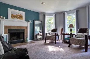 278 Harrison St, North Kingstown, RI 02852 - Photo 3