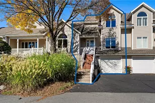 9 Canary Ct, West Warwick, RI 02893 - Photo 1