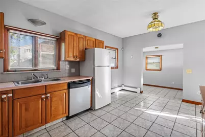 16 Baltimore Street, Providence, RI 02909 - Photo 9