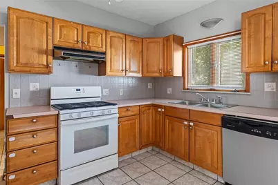 16 Baltimore Street, Providence, RI 02909 - Photo 11