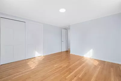 4 Longmeadow Avenue, Middletown, RI 02842 - Photo 27