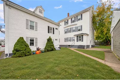 110 Lawn Avenue, Pawtucket, RI 02860 - Photo 3