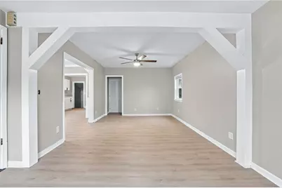 26 Providence Avenue, East Providence, RI 02915 - Photo 9
