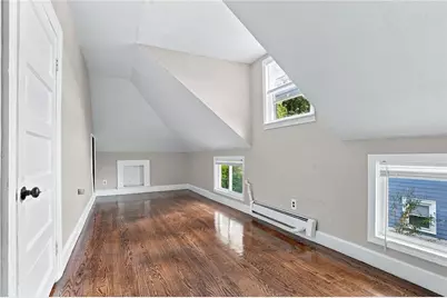 26 Providence Avenue, East Providence, RI 02915 - Photo 17