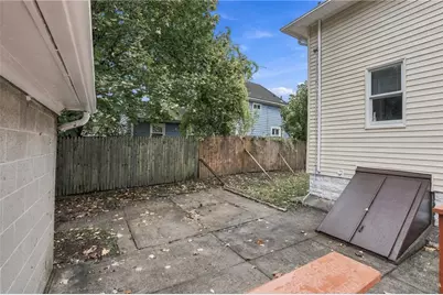 26 Providence Avenue, East Providence, RI 02915 - Photo 29