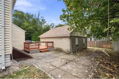 26 Providence Avenue, East Providence, RI 02915 - Photo 27